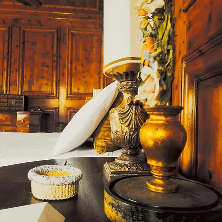 Di Charme Palazzo Lambertenghi Bed & Breakfast