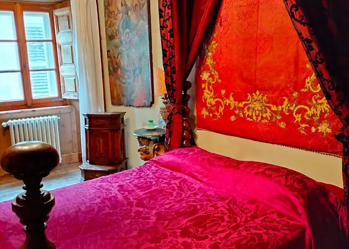Di Charme Palazzo Lambertenghi לינה וארוחת בוקר טיראנו